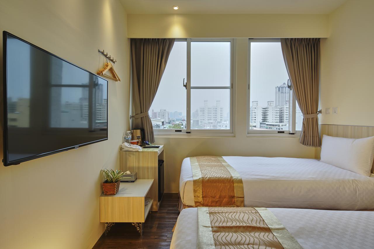 M Hotel Kaohsiung Exterior foto
