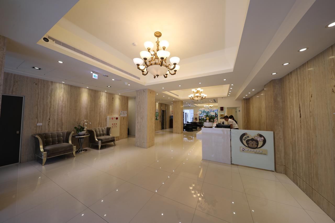 M Hotel Kaohsiung Exterior foto